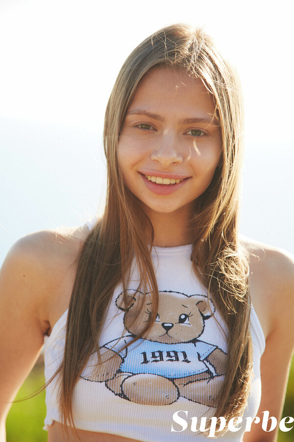 Мирослава, 22 года, 1 размер груди